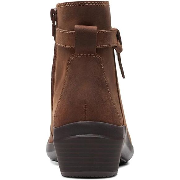 NWT Clarks Women's Angie Spice Ankle Boot, Dark Tan Leather, 5 - Picture 7 of 7